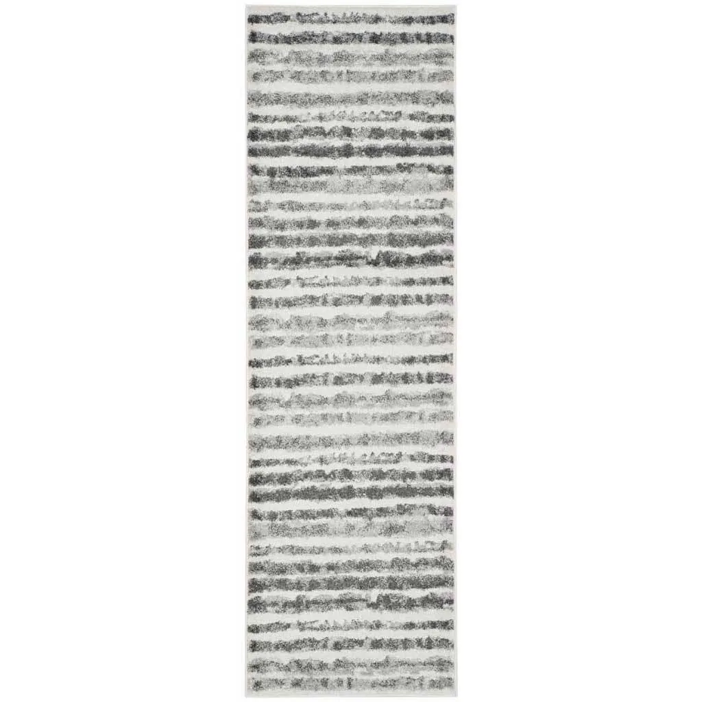 Adirondack Ivory/Charcoal Runner Rug