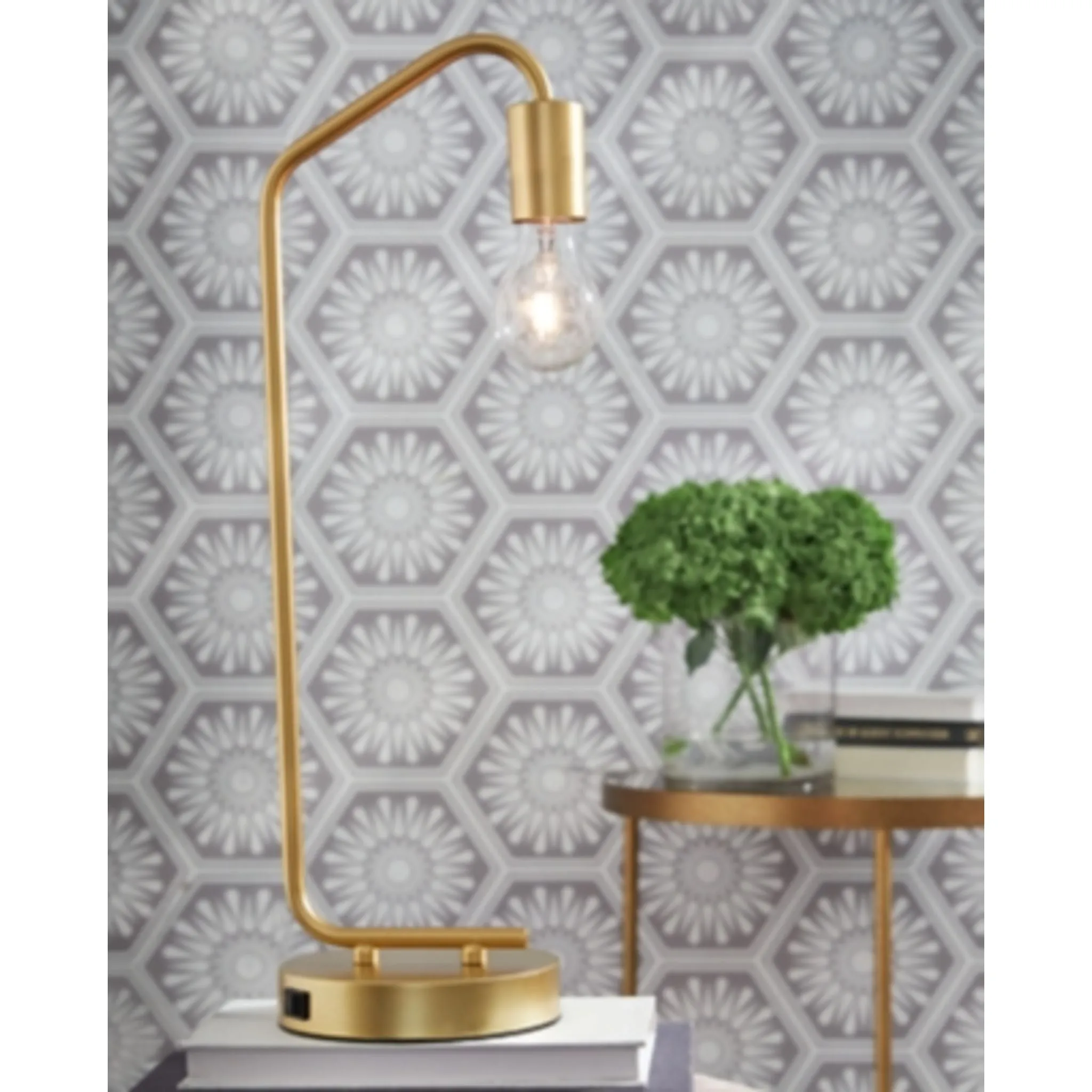 Covybend Desk Lamp (Single)