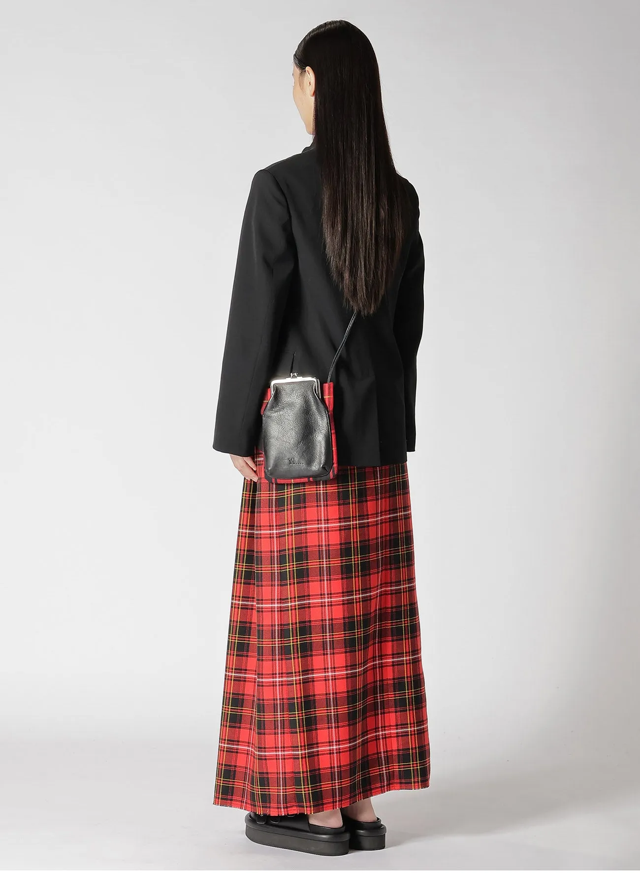 COW LEATHER × TARTAN CHECK CLASP POCHETTE