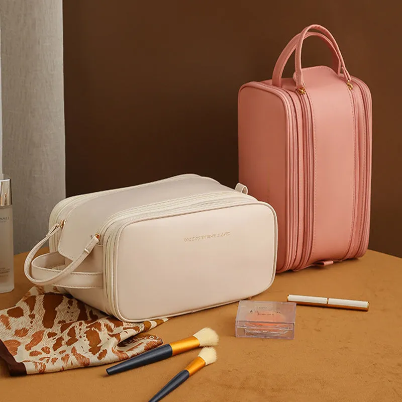 Francesca  Kosmetiktasche mit dreilagigem Reiverschluss und U-Form Design