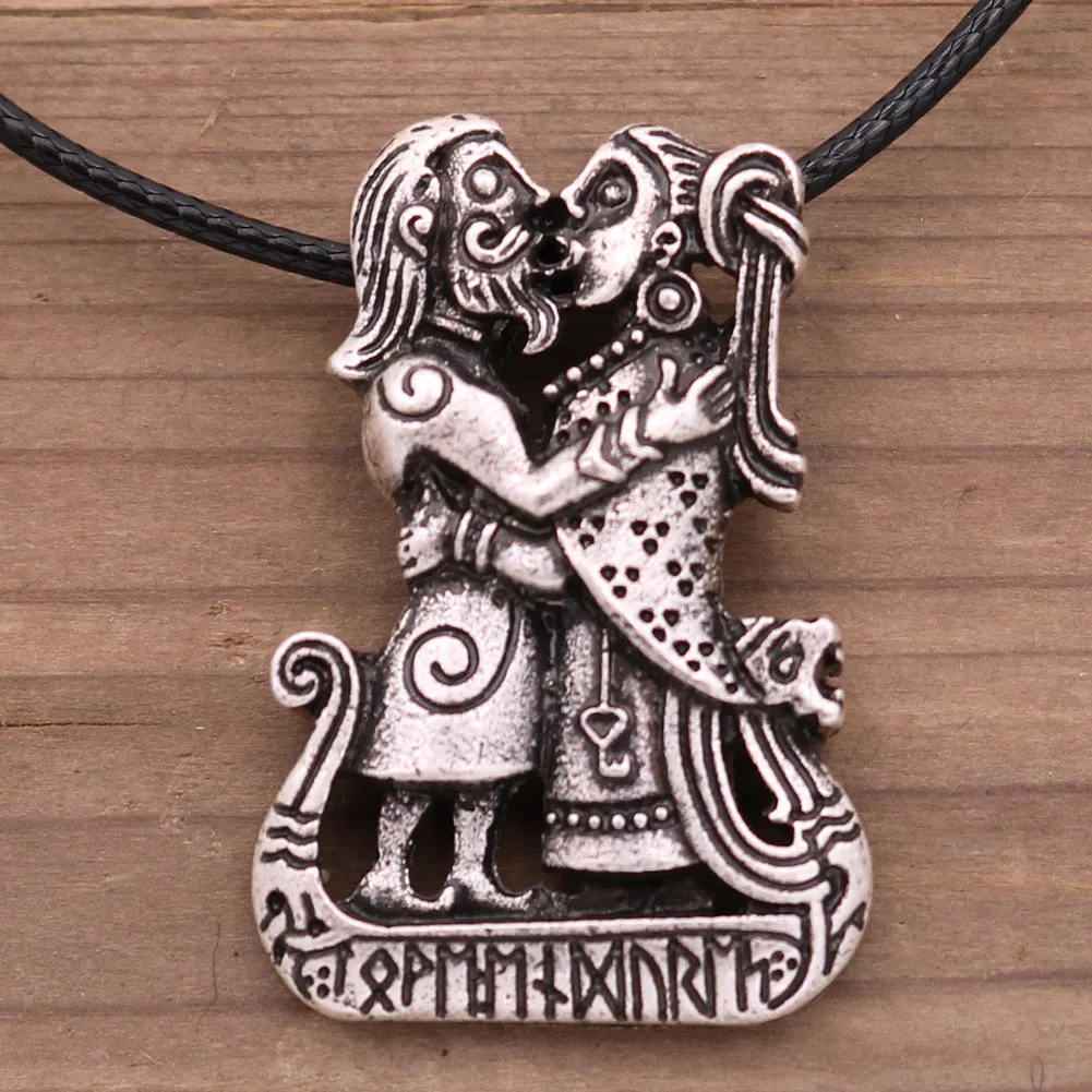 Legendary Viking Metal Necklace - European and American Fashion Accessory
