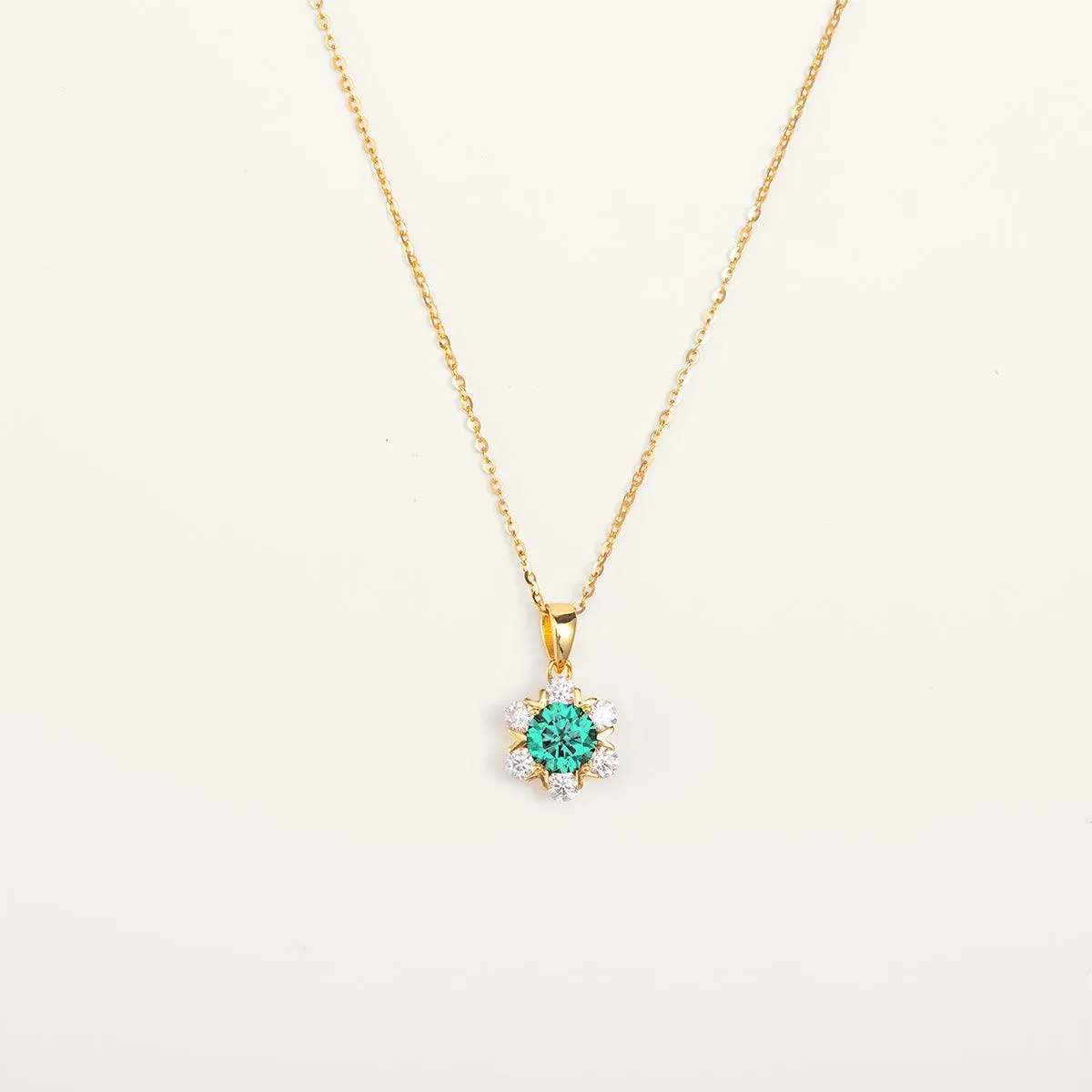Premium Moissanite Romantic Flower Pendant Necklace