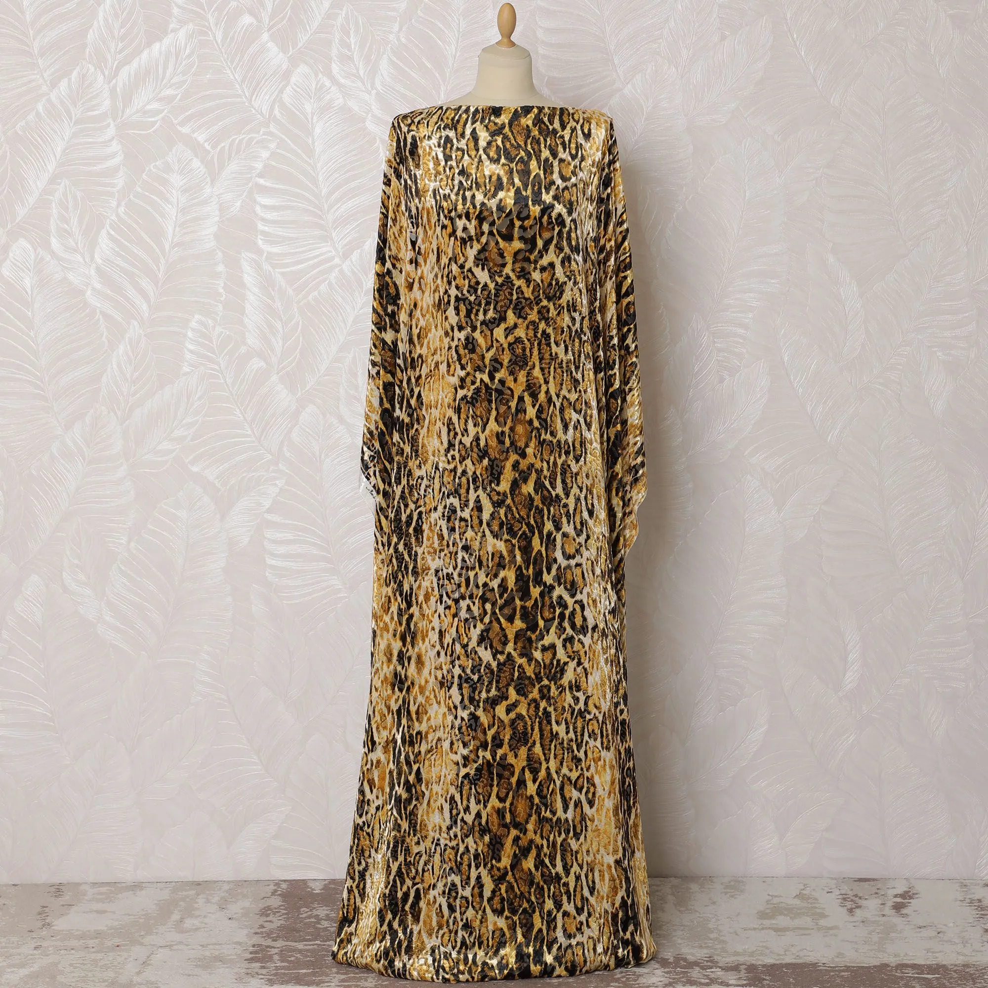 Savanna Majesty Silk Chiffon Velvet Dirac Fabric - 140cm Wide - Italian Crafted - 3.5 Meters Piece - Order Online-D18297