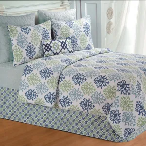 Shabby Chic Blue Quilt