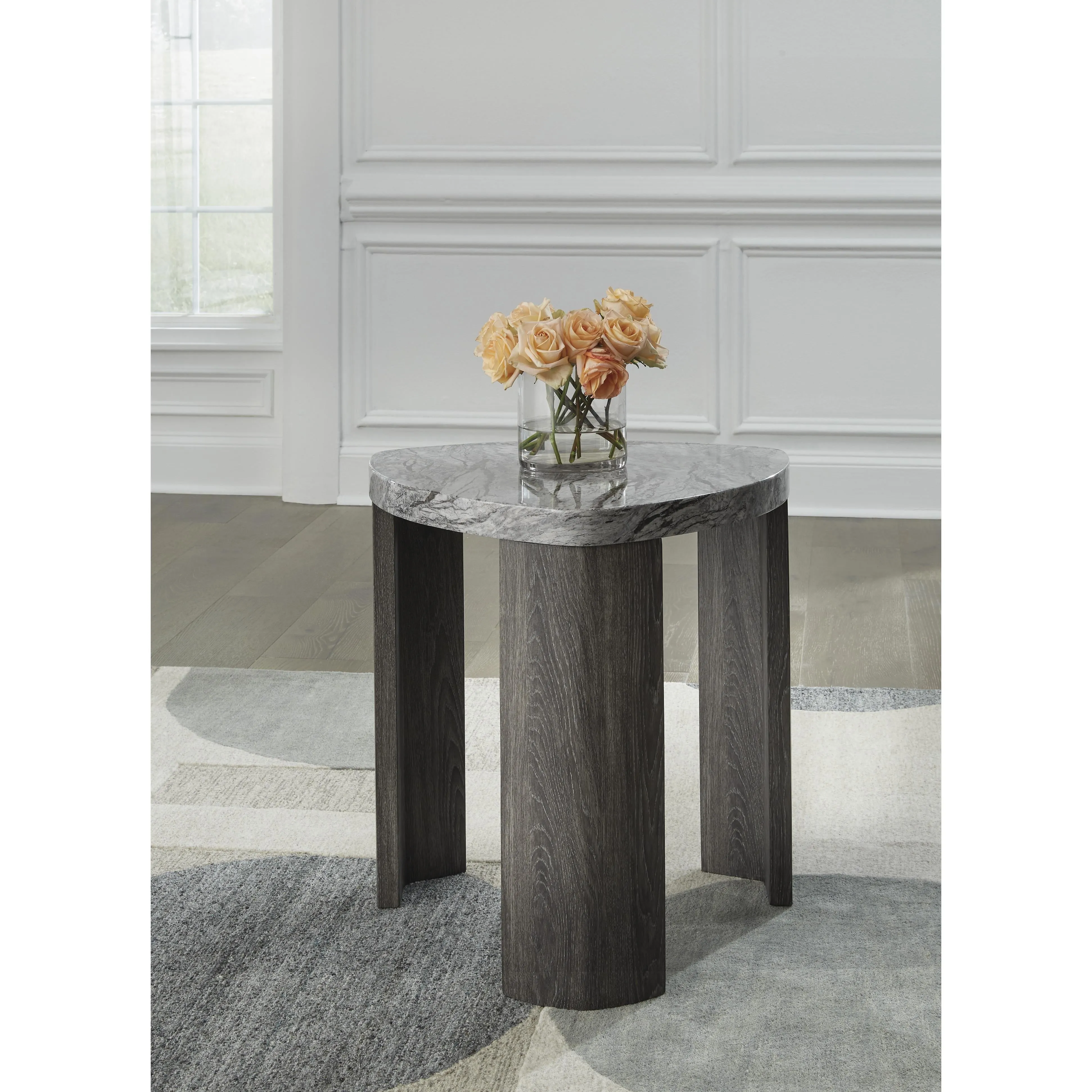Signature Design by Ashley Surmour End Table T600-6
